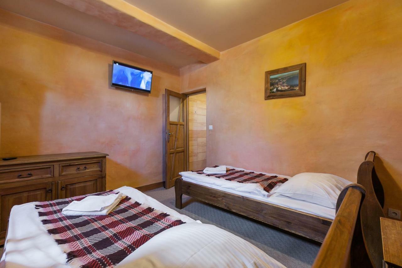 Gosciniec Pod Lipa Bed & Breakfast Szklarska Poreba Exterior photo